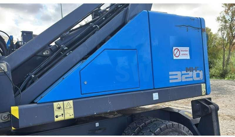 Fuchs MHL320F - מטפל בפסולת/ תעשייתי: תמונה 3 Fuchs MHL320F - מטפל בפסולת/ תעשייתי: תמונה 3