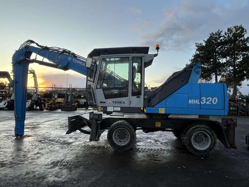 Fuchs MHL320 - מטפל בפסולת/ תעשייתי: תמונה 5 Fuchs MHL320 - מטפל בפסולת/ תעשייתי: תמונה 5