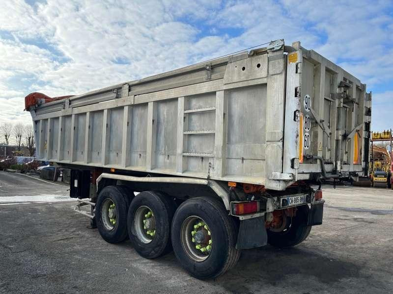 General Trailers 3 ESSIEUX - סמיטריילר עם מזהיר: תמונה 5 General Trailers 3 ESSIEUX - סמיטריילר עם מזהיר: תמונה 5