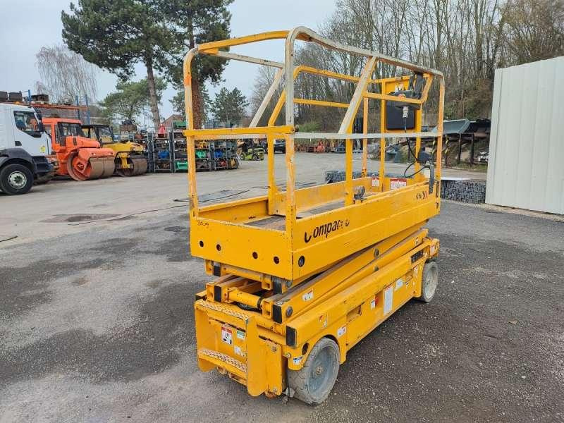 Haulotte CISEAUX COMPACT 8 - מעלית תורן אנכית: תמונה 3 Haulotte CISEAUX COMPACT 8 - מעלית תורן אנכית: תמונה 3