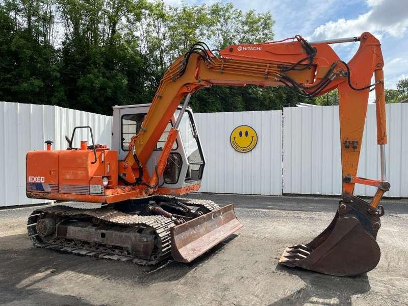 Hitachi EX60 - מחפר סורק: תמונה 1 Hitachi EX60 - מחפר סורק: תמונה 1