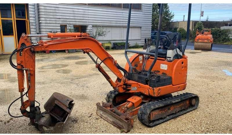 Ihi 15NX MACHINE SUISSE - מיני מחפר: תמונה 3 Ihi 15NX MACHINE SUISSE - מיני מחפר: תמונה 3