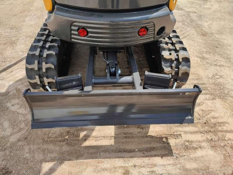 מיני מחפר Kato VXE HD 17: תמונה 27