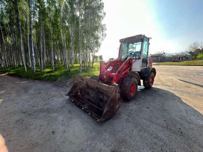 Liebherr L506 Stereo - מעמיס קומפקטי: תמונה 4 Liebherr L506 Stereo - מעמיס קומפקטי: תמונה 4