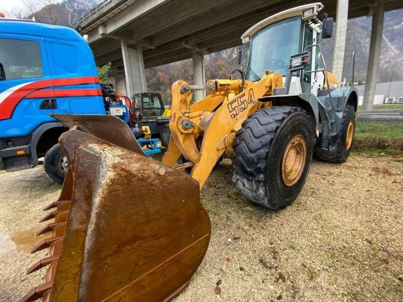 Liebherr L554 - מעמיס גלגלים: תמונה 2 Liebherr L554 - מעמיס גלגלים: תמונה 2