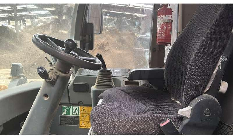 Liebherr L576 - מעמיס גלגלים: תמונה 5 Liebherr L576 - מעמיס גלגלים: תמונה 5