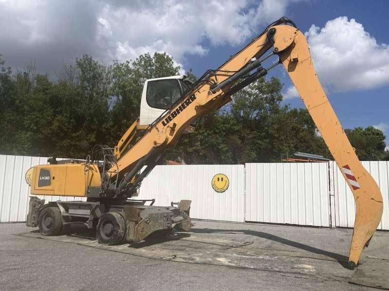 Liebherr LH30M LITRONIC - מטפל בפסולת/ תעשייתי: תמונה 2 Liebherr LH30M LITRONIC - מטפל בפסולת/ תעשייתי: תמונה 2
