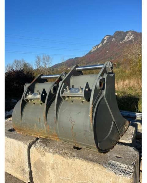 מחפר סורק Liebherr R918 LC: תמונה 10