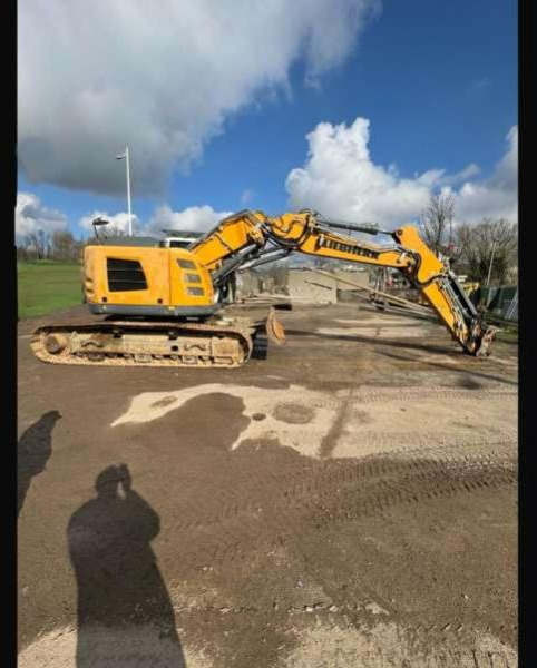 Liebherr R926 COMPACT - מחפר סורק: תמונה 3 Liebherr R926 COMPACT - מחפר סורק: תמונה 3