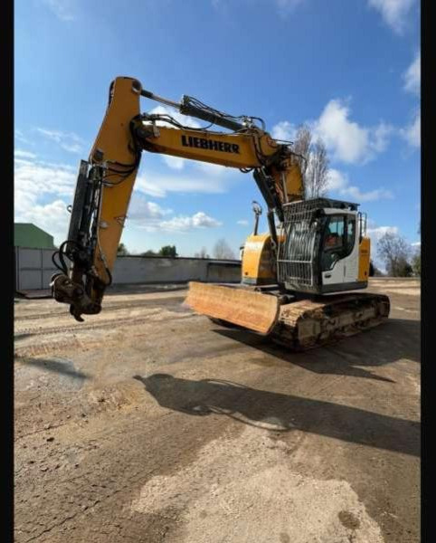 Liebherr R926 COMPACT - מחפר סורק: תמונה 1 Liebherr R926 COMPACT - מחפר סורק: תמונה 1