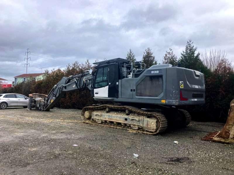 Liebherr R938 LC - מחפר סורק: תמונה 1 Liebherr R938 LC - מחפר סורק: תמונה 1