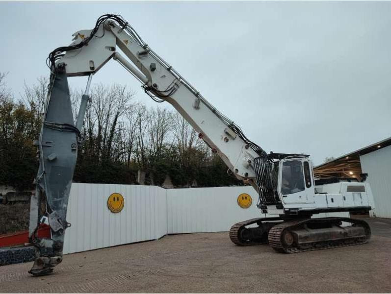 Liebherr R944B HDSL - מחפר הריסה: תמונה 1 Liebherr R944B HDSL - מחפר הריסה: תמונה 1