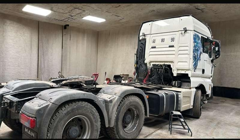 MAN TGX 33.480 - יחידת טרקטור: תמונה 4 MAN TGX 33.480 - יחידת טרקטור: תמונה 4