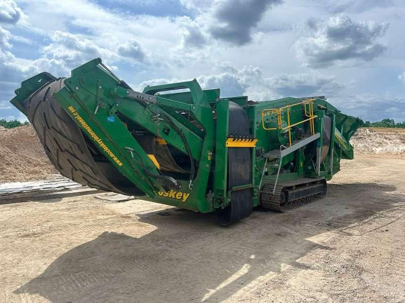 MC CLOSKEY R155 - משקף: תמונה 2 MC CLOSKEY R155 - משקף: תמונה 2
