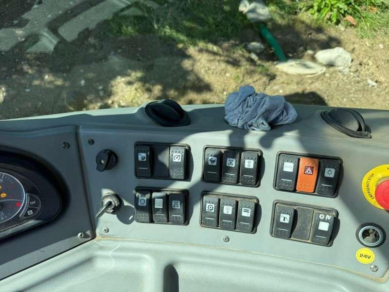 MENZI MUCK M525 - מחפר מהלך: תמונה 5 MENZI MUCK M525 - מחפר מהלך: תמונה 5