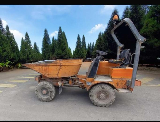 ROBERT AEBI RACO 1600 HR MACHINES SUISSE - מיני מסיר פסולת: תמונה 1 ROBERT AEBI RACO 1600 HR MACHINES SUISSE - מיני מסיר פסולת: תמונה 1