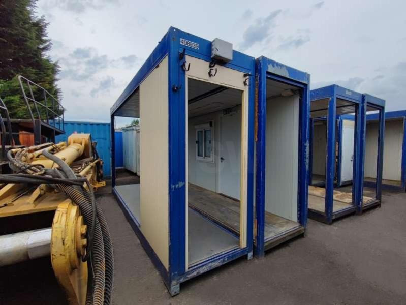 SOTRAMO COULOIRS DE 5 M - מכולת בנייה: תמונה 1 SOTRAMO COULOIRS DE 5 M - מכולת בנייה: תמונה 1