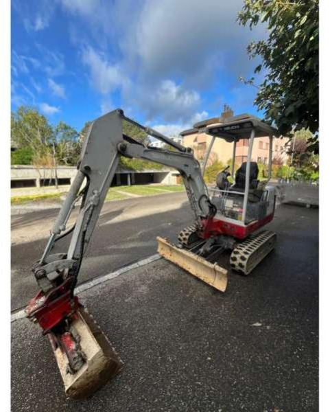 Takeuchi TB016 - מיני מחפר: תמונה 3 Takeuchi TB016 - מיני מחפר: תמונה 3