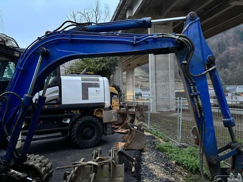 Takeuchi TB45 - מיני מחפר: תמונה 5 Takeuchi TB45 - מיני מחפר: תמונה 5