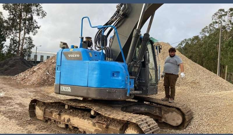 Volvo ECR235DL - מחפר סורק: תמונה 4 Volvo ECR235DL - מחפר סורק: תמונה 4