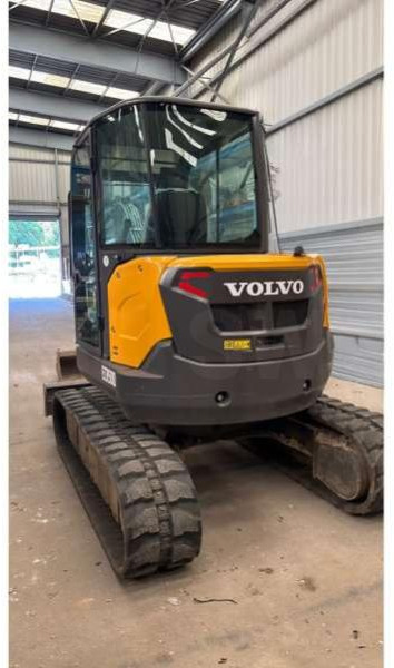 Volvo ECR50D - מיני מחפר: תמונה 3 Volvo ECR50D - מיני מחפר: תמונה 3