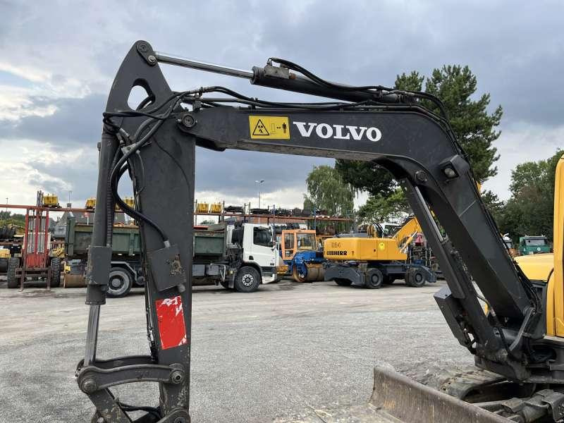 מיני מחפר Volvo ECR58: תמונה 16