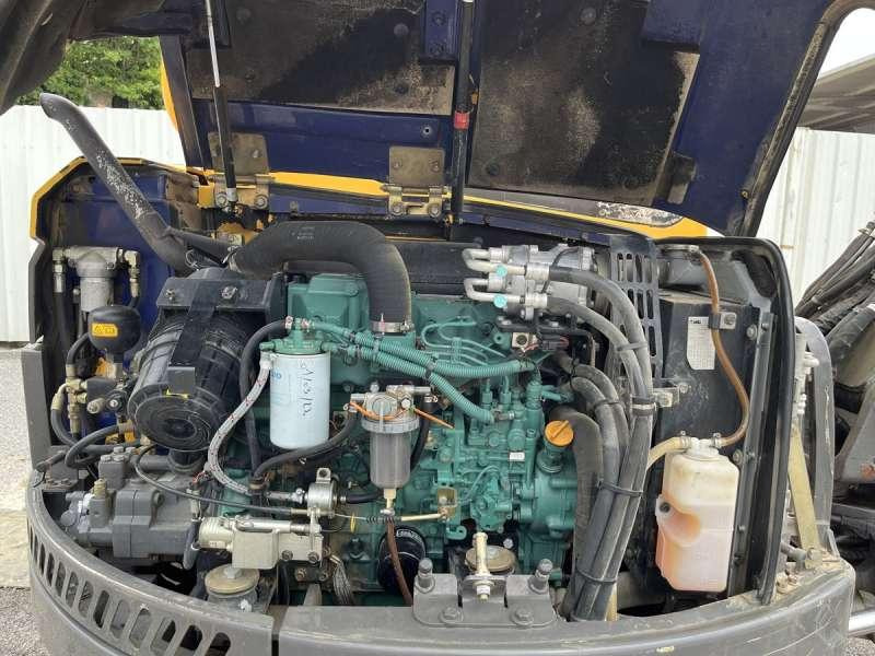 מיני מחפר Volvo ECR58: תמונה 29