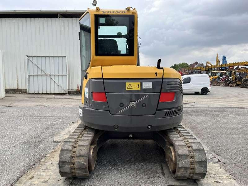 מיני מחפר Volvo ECR58: תמונה 11