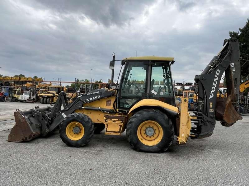 Volvo Tractopelle BL71+ POWERSHIFT - מחפרון: תמונה 4 Volvo Tractopelle BL71+ POWERSHIFT - מחפרון: תמונה 4