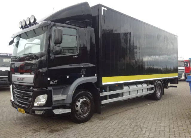DAF CF 290 ALUGESLOTENBAK EN KLEP 2500 KG,GVW 20.500 KG - משאית תיבה: תמונה 1 DAF CF 290 ALUGESLOTENBAK EN KLEP 2500 KG,GVW 20.500 KG - משאית תיבה: תמונה 1