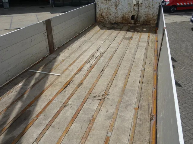 DAF CF 360 6X4 MANUAL GEAR STEELSPRINGS 18,5 TON PALFINKER - משאית צד נופל/ שטוחה, משאית מנוף: תמונה 4 DAF CF 360 6X4 MANUAL GEAR STEELSPRINGS 18,5 TON PALFINKER - משאית צד נופל/ שטוחה, משאית מנוף: תמונה 4