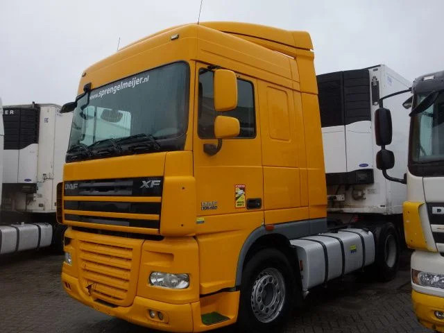 DAF XF 105.460 2 diesel tanken - יחידת טרקטור: תמונה 3 DAF XF 105.460 2 diesel tanken - יחידת טרקטור: תמונה 3
