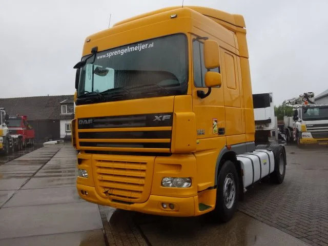 DAF XF 105.460 2 diesel tanken - יחידת טרקטור: תמונה 2 DAF XF 105.460 2 diesel tanken - יחידת טרקטור: תמונה 2