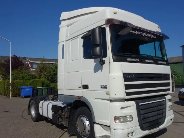 DAF XF 105.460 zf intarder - יחידת טרקטור: תמונה 2 DAF XF 105.460 zf intarder - יחידת טרקטור: תמונה 2
