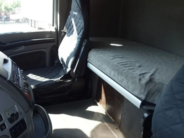 DAF XF 105.460 zf intarder - יחידת טרקטור: תמונה 4 DAF XF 105.460 zf intarder - יחידת טרקטור: תמונה 4
