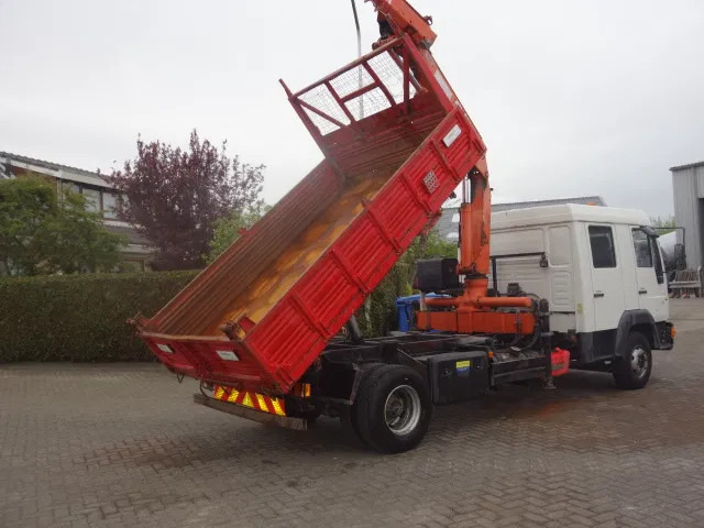 MAN 12.224 DC,8,5 TON ATLAS KRAAN,KIPPER,MANUAL POMP - מזהיר, משאית מנוף: תמונה 2 MAN 12.224 DC,8,5 TON ATLAS KRAAN,KIPPER,MANUAL POMP - מזהיר, משאית מנוף: תמונה 2