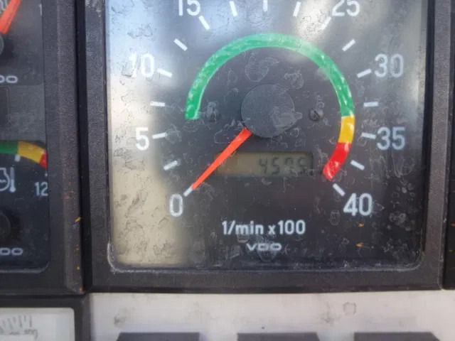 MAN 15 224-with winch 2500liter tank manual gearbox ,ziegler pomp - משאית אש: תמונה 5 MAN 15 224-with winch 2500liter tank manual gearbox ,ziegler pomp - משאית אש: תמונה 5