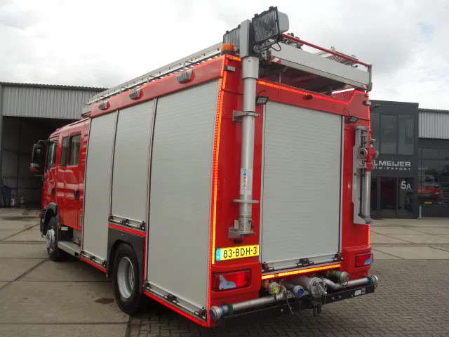 MAN TGM 15.250 FIRE TRUCK,2000 LITER TANK, FOAM TANK, AIRCO - משאית אש: תמונה 3 MAN TGM 15.250 FIRE TRUCK,2000 LITER TANK, FOAM TANK, AIRCO - משאית אש: תמונה 3