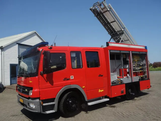Mercedes-Benz Atego 1326 ziegler pump - משאית אש: תמונה 1 Mercedes-Benz Atego 1326 ziegler pump - משאית אש: תמונה 1