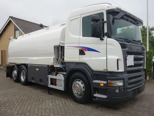 Scania R380 6X2 19200 LITER TANK,MANUAL GEARBOX - משאית מכל: תמונה 1 Scania R380 6X2 19200 LITER TANK,MANUAL GEARBOX - משאית מכל: תמונה 1