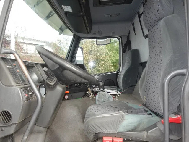 Volvo FM 360 18000 LITER,MANUALPOMP,MANUALCOUNTER - משאית מכל: תמונה 5 Volvo FM 360 18000 LITER,MANUALPOMP,MANUALCOUNTER - משאית מכל: תמונה 5