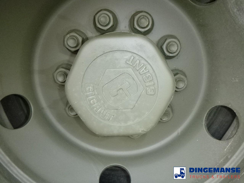 הַחכָּרָה Broshuis 3-axle semi-lowbed trailer E-2130 / 73 t + ramps Broshuis 3-axle semi-lowbed trailer E-2130 / 73 t + ramps: תמונה 17