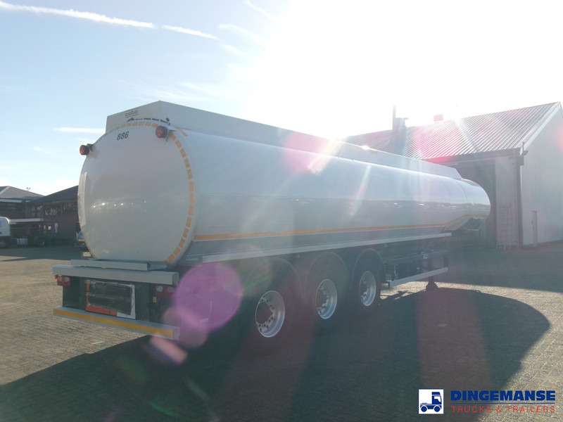 COBO Fuel tank alu 44.7 m3 / 6 comp + pump - סמיטריילר מכל: תמונה 4 COBO Fuel tank alu 44.7 m3 / 6 comp + pump - סמיטריילר מכל: תמונה 4