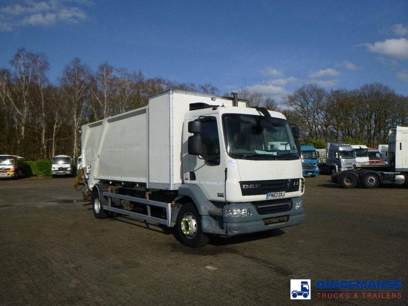 DAF LF 55.220 4X2 RHD Farid refuse truck - משאית אשפה: תמונה 2 DAF LF 55.220 4X2 RHD Farid refuse truck - משאית אשפה: תמונה 2