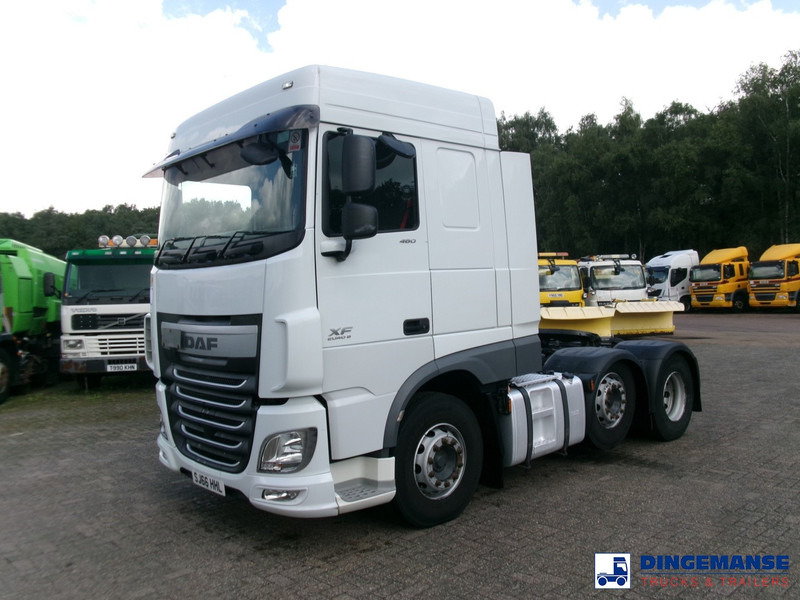 DAF XF 460 6X2 Euro 6 RHD + Hydraulics - יחידת טרקטור: תמונה 1 DAF XF 460 6X2 Euro 6 RHD + Hydraulics - יחידת טרקטור: תמונה 1
