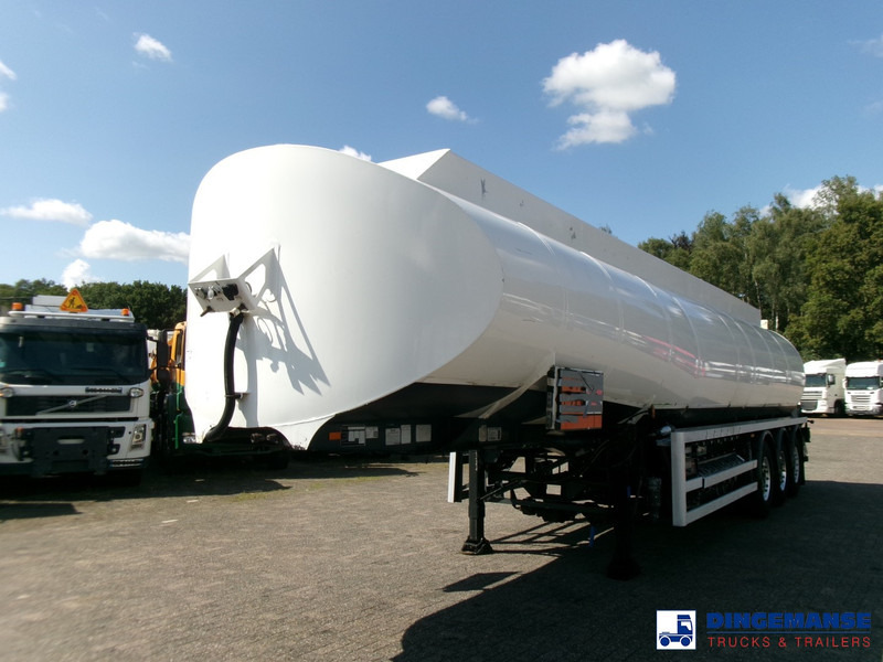Lakeland Fuel tank alu 42.8 m3 / 6 comp + pump - סמיטריילר מכל: תמונה 1 Lakeland Fuel tank alu 42.8 m3 / 6 comp + pump - סמיטריילר מכל: תמונה 1