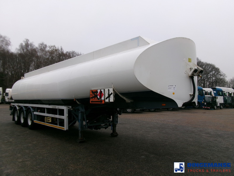 Lakeland Fuel tank alu 42.8 m3 / 6 comp + pump - סמיטריילר מכל: תמונה 2 Lakeland Fuel tank alu 42.8 m3 / 6 comp + pump - סמיטריילר מכל: תמונה 2