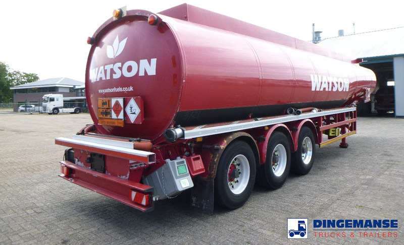 Lakeland Fuel tank alu 42.8 m3 / 6 comp + pump - סמיטריילר מכל: תמונה 4 Lakeland Fuel tank alu 42.8 m3 / 6 comp + pump - סמיטריילר מכל: תמונה 4