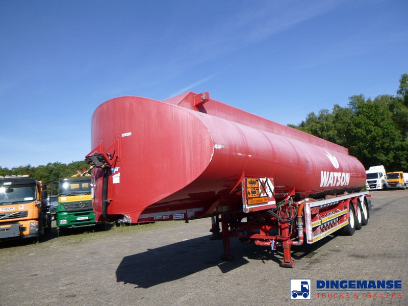 Lakeland Fuel tank alu 42.8 m3 / 6 comp - סמיטריילר מכל: תמונה 1 Lakeland Fuel tank alu 42.8 m3 / 6 comp - סמיטריילר מכל: תמונה 1