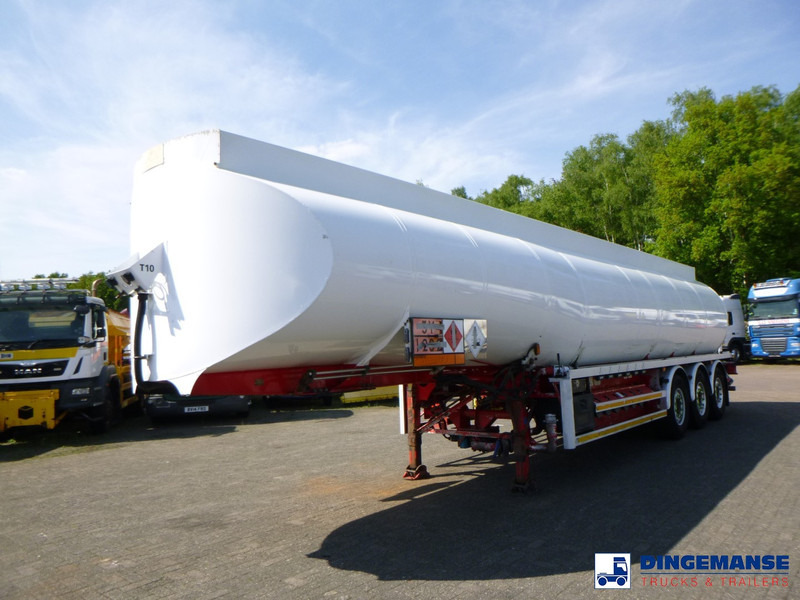 Lakeland Fuel tank alu 42.8 m3 / 6 comp - סמיטריילר מכל: תמונה 1 Lakeland Fuel tank alu 42.8 m3 / 6 comp - סמיטריילר מכל: תמונה 1